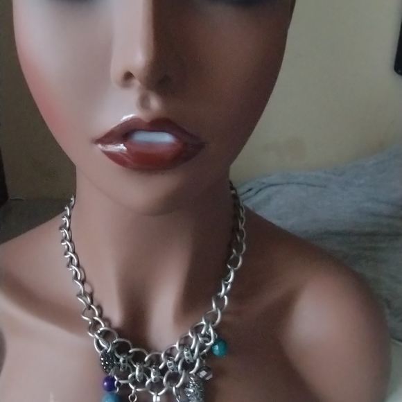 **Preowned Silver-Colored Necklace with Aqua & Blue Drop Pendants ๐ง๐ฟ** - Picture 5 of 11